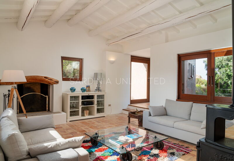 Villa Il Faro Di Cyrano: Living Room