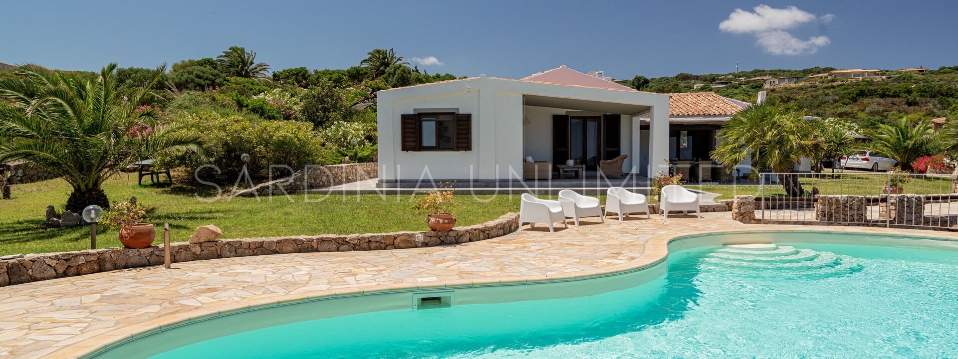 Villa Verdant: Buitenkanten, zwembad