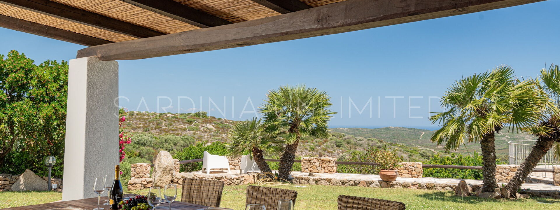 Villa Verdant: Balkon / terras / patio, Buitenkanten, Keer bekeken