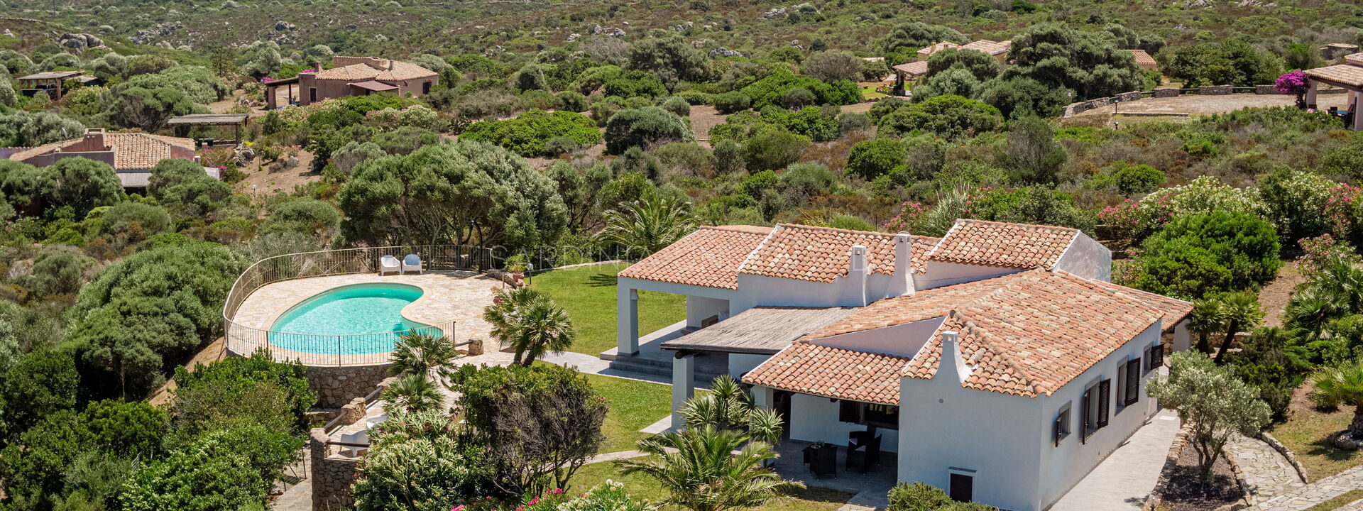 Villa Verdant: Buitenkanten