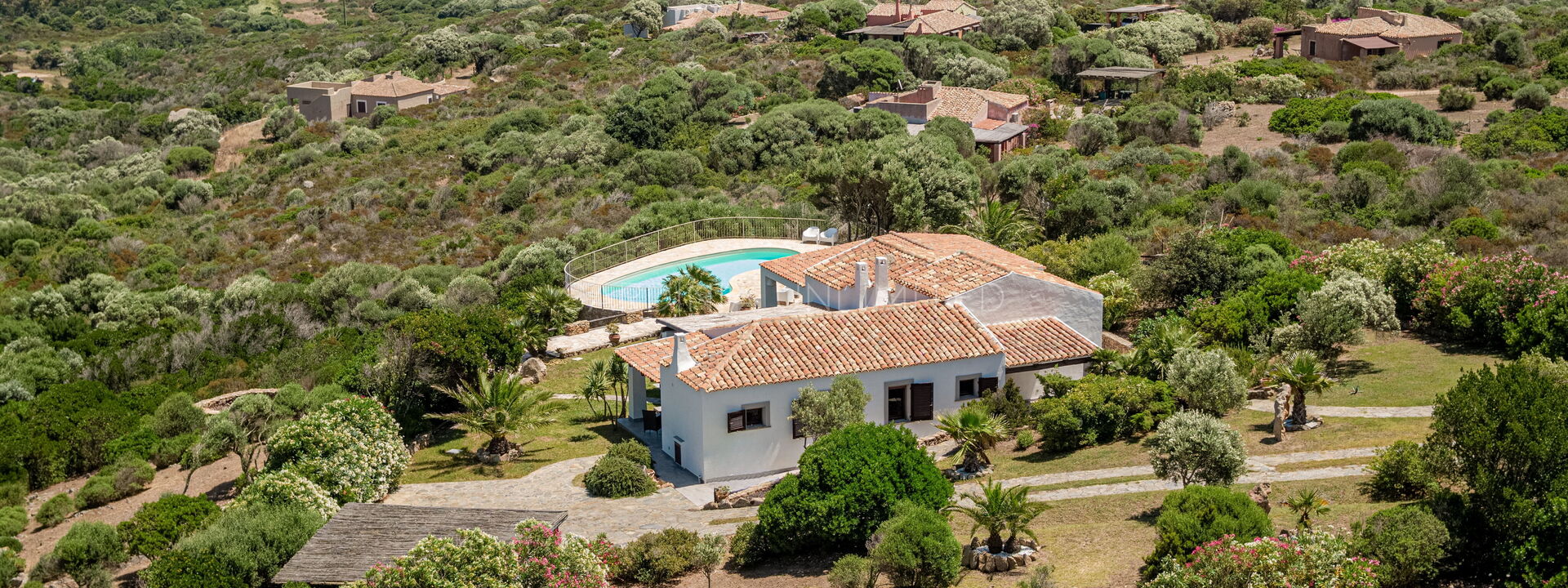 Villa Verdant: Buitenkanten