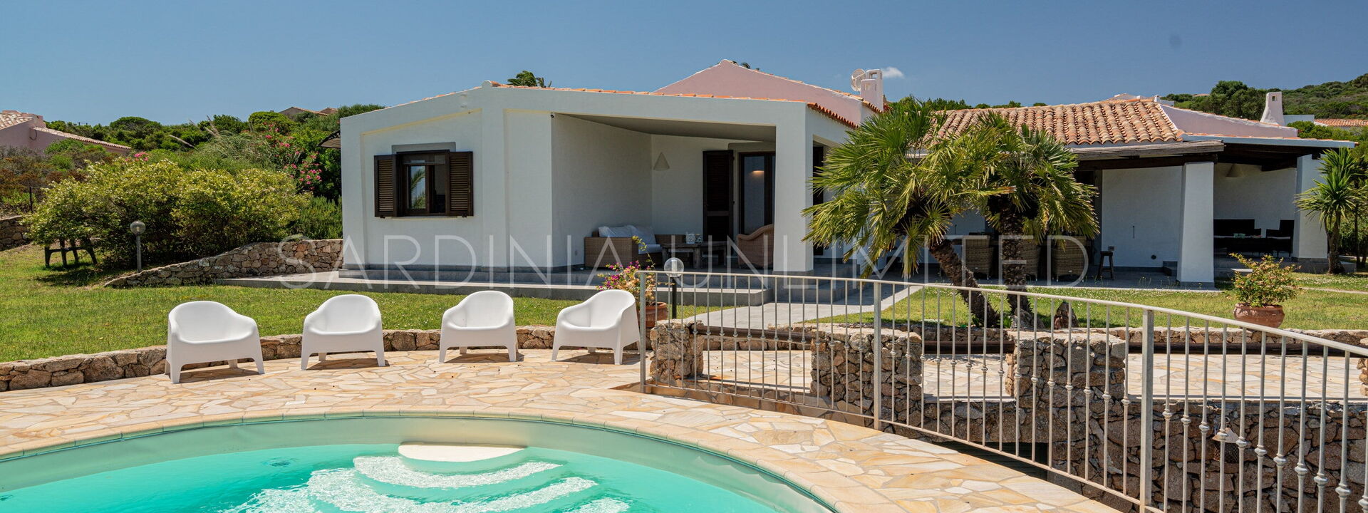 Villa Verdant: Buitenkanten, zwembad