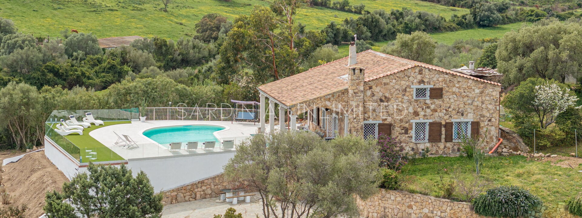 Villa i Venti di Molara: Extérieurs