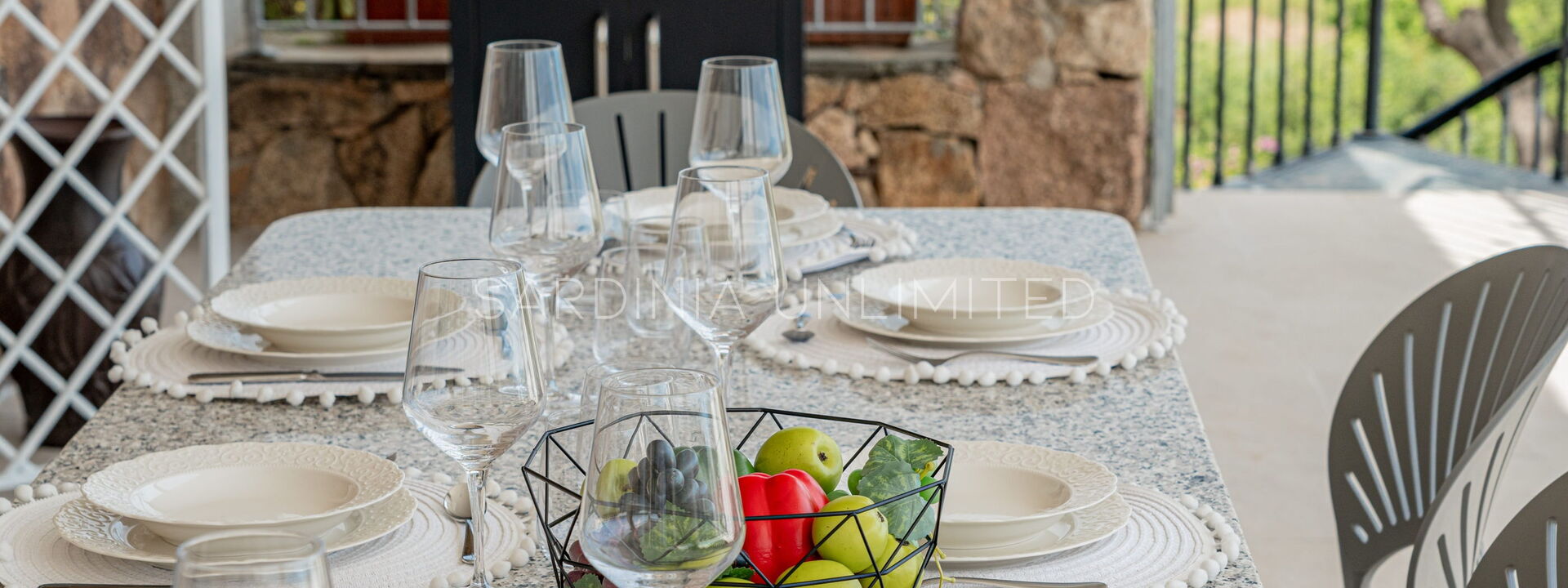 Villa i Venti di Molara: Extérieurs, Salle à manger