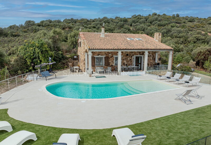 Villa I Venti di Molara: Building Exterior, Pool