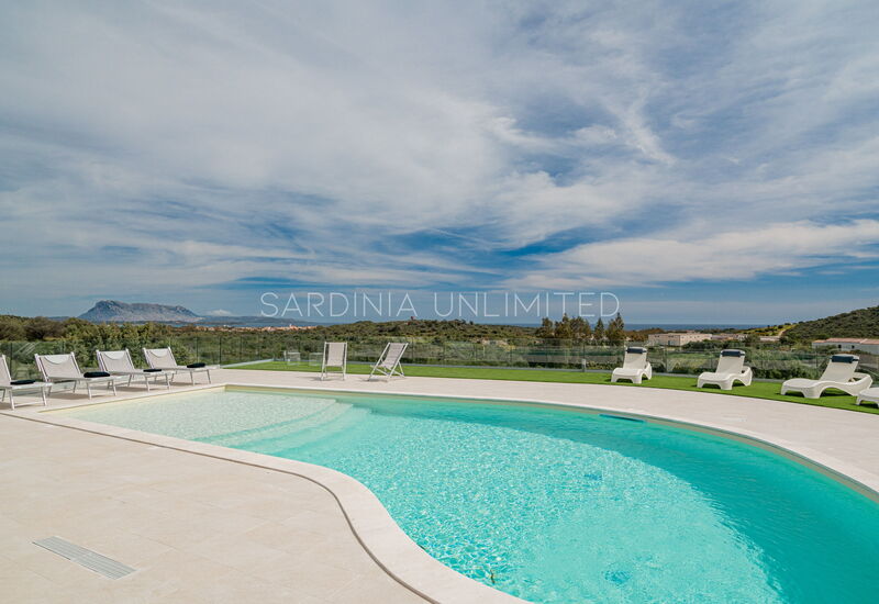 Villa I Venti di Molara: Building Exterior, Pool