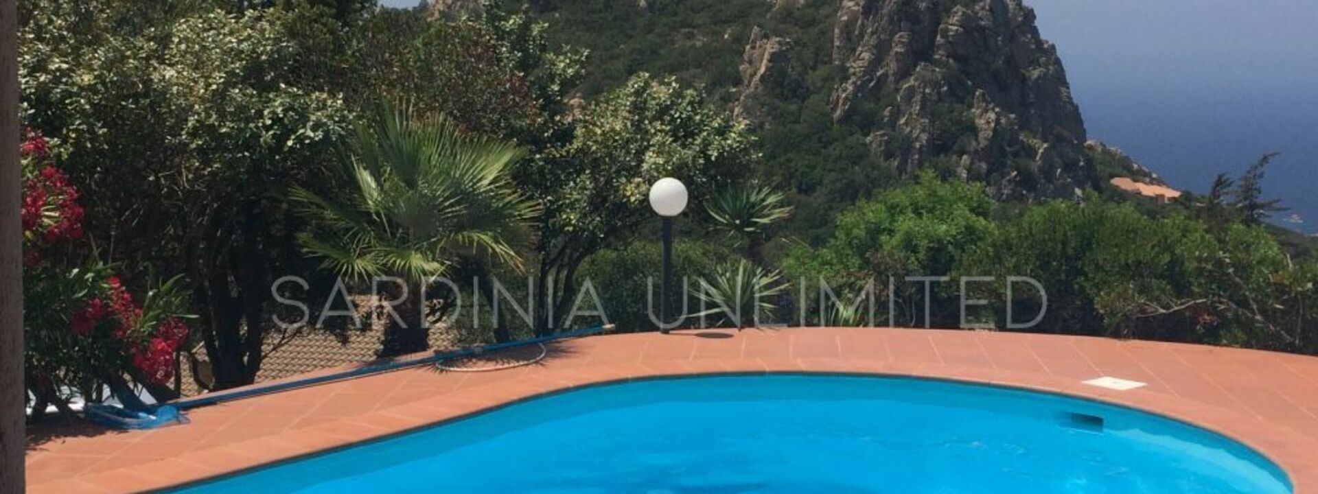 Villa Zinnia: Ansichten, Schwimmbad