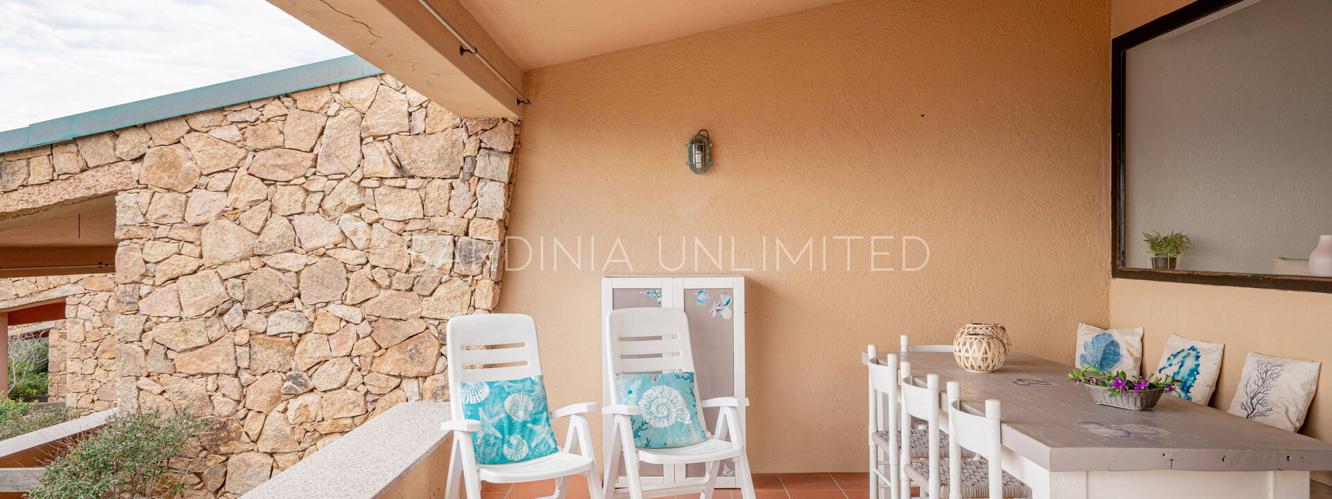 Villa Baia di Myrtama: Buitenkanten