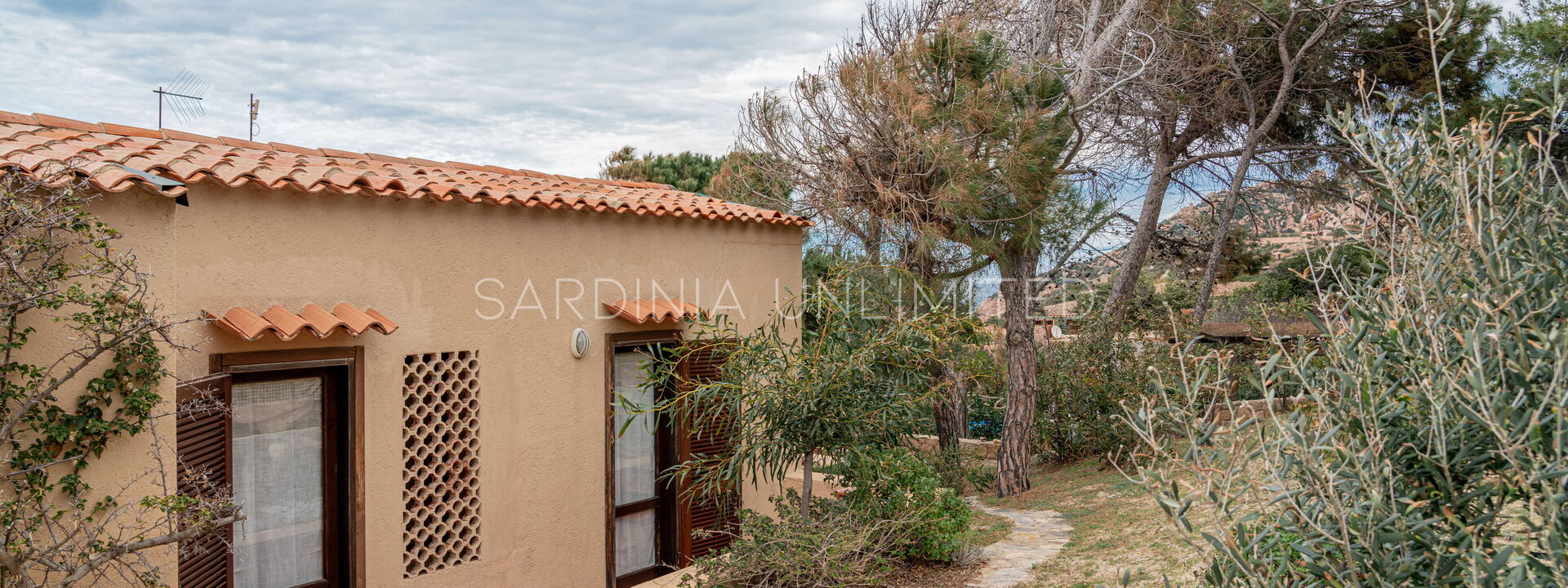 Villa Baia di Myrtama: Buitenkanten