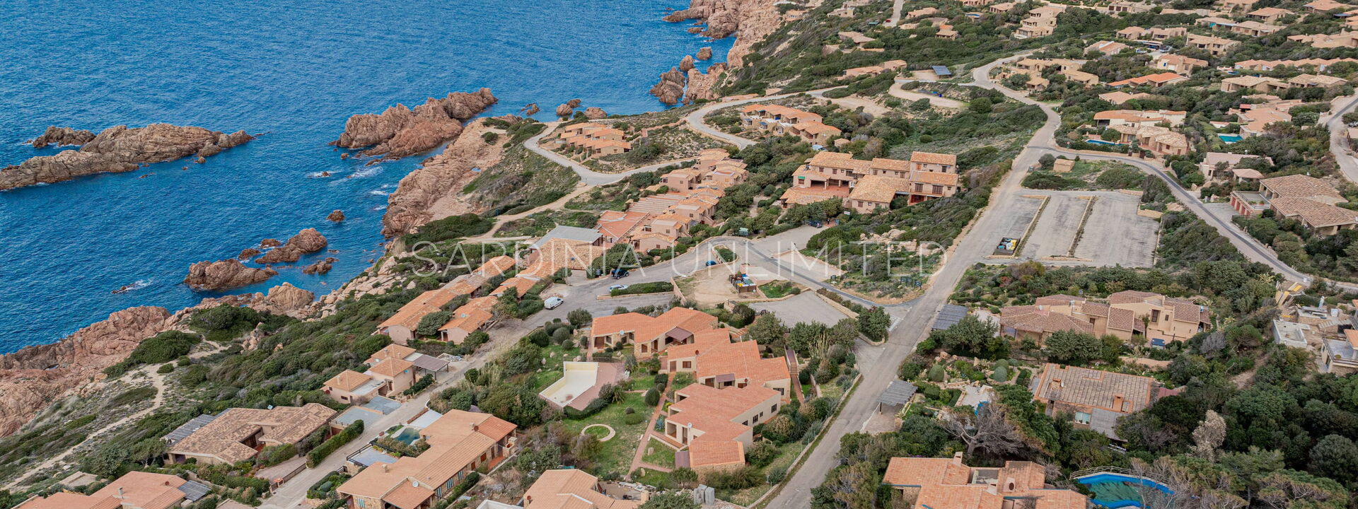 Villa Baia di Myrtama: Buitenkanten