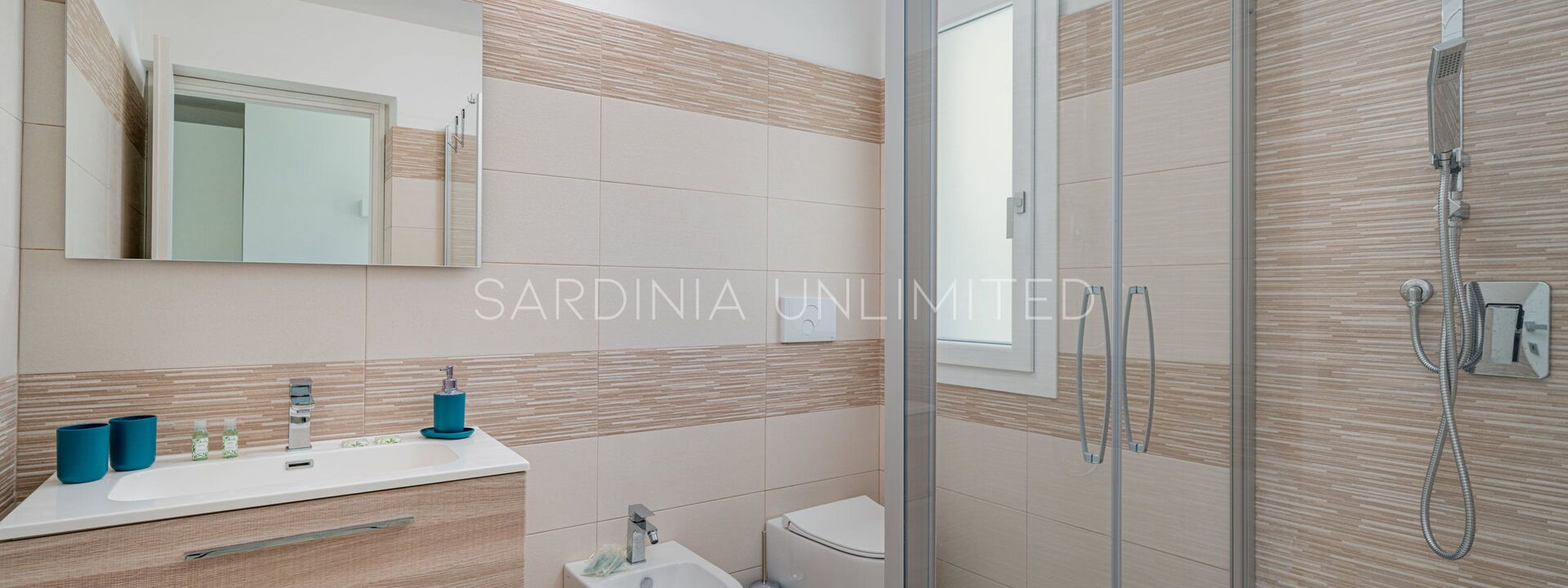 Villa Blue Kalinda: Bagno