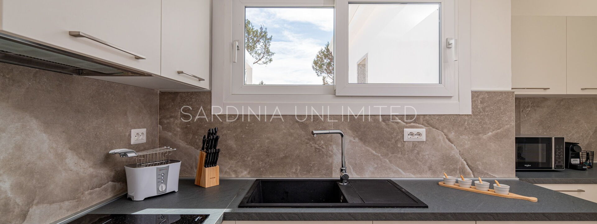 Villa Blue Kalinda: Cucina