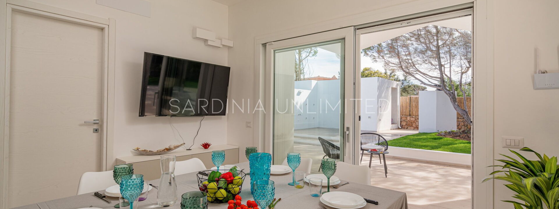 Villa Blue Kalinda: Sala da pranzo