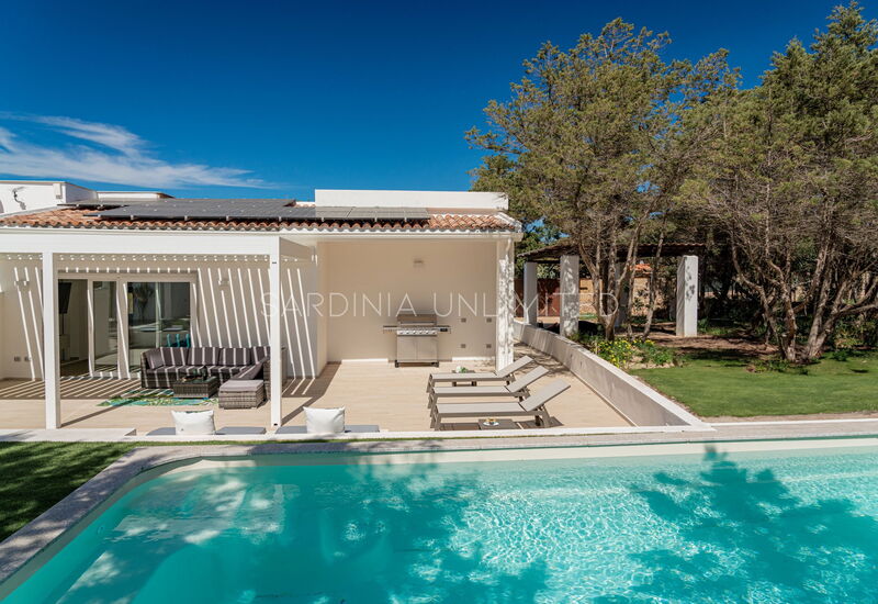 Villa Blue Kalinda: Building Exterior, Pool