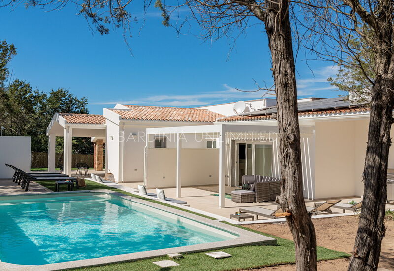 Villa Blue Kalinda: Building Exterior, Pool