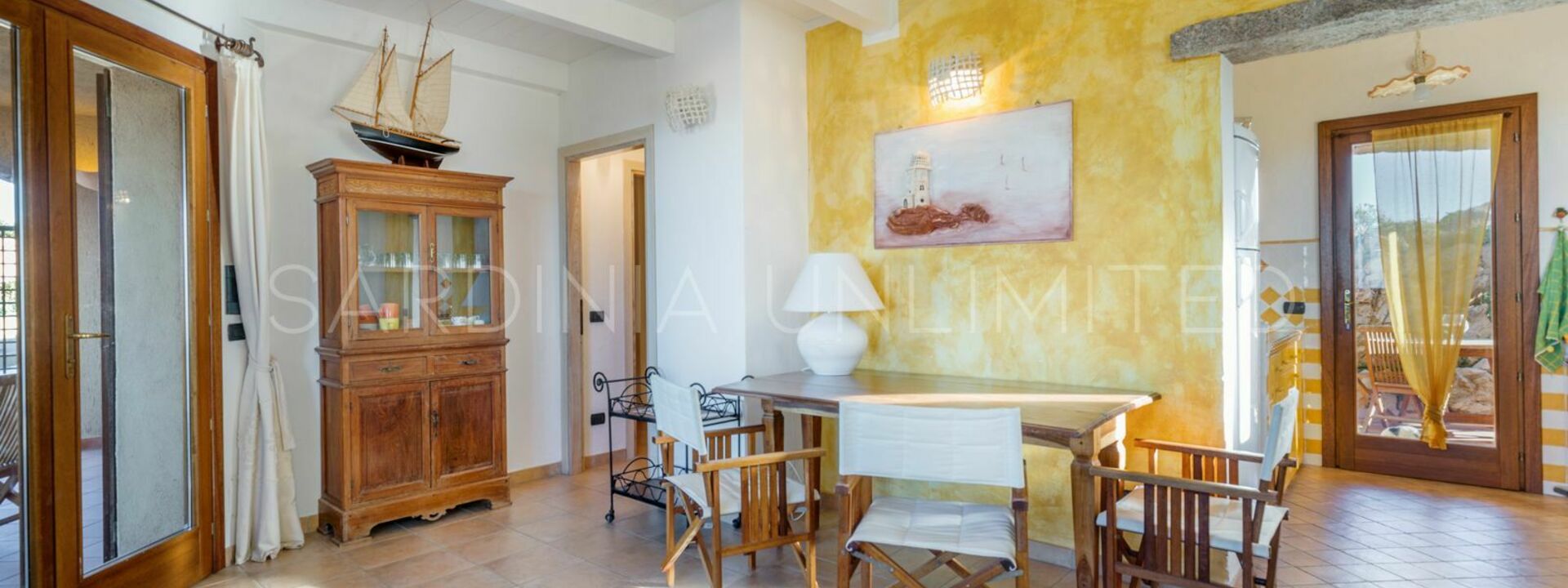 Villa Dimora Del Falco: Esszimmer