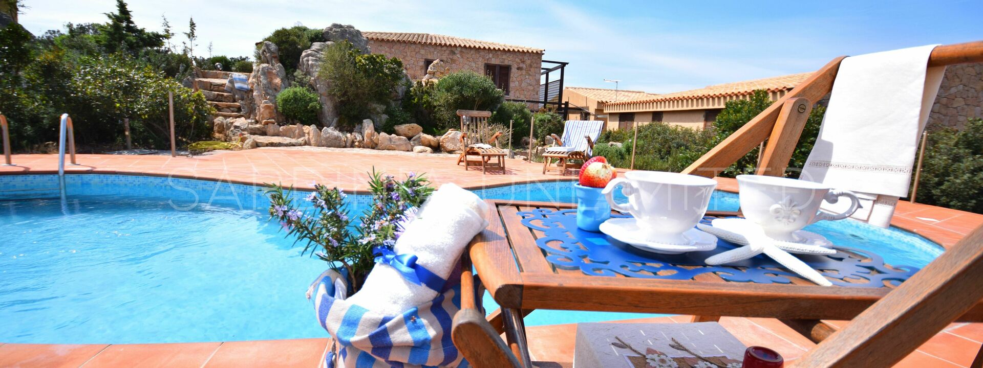 Villa Dimora Del Falco: Charmante Villa mit privatem Pool und einer schönen Terrasse mit Meerblick.