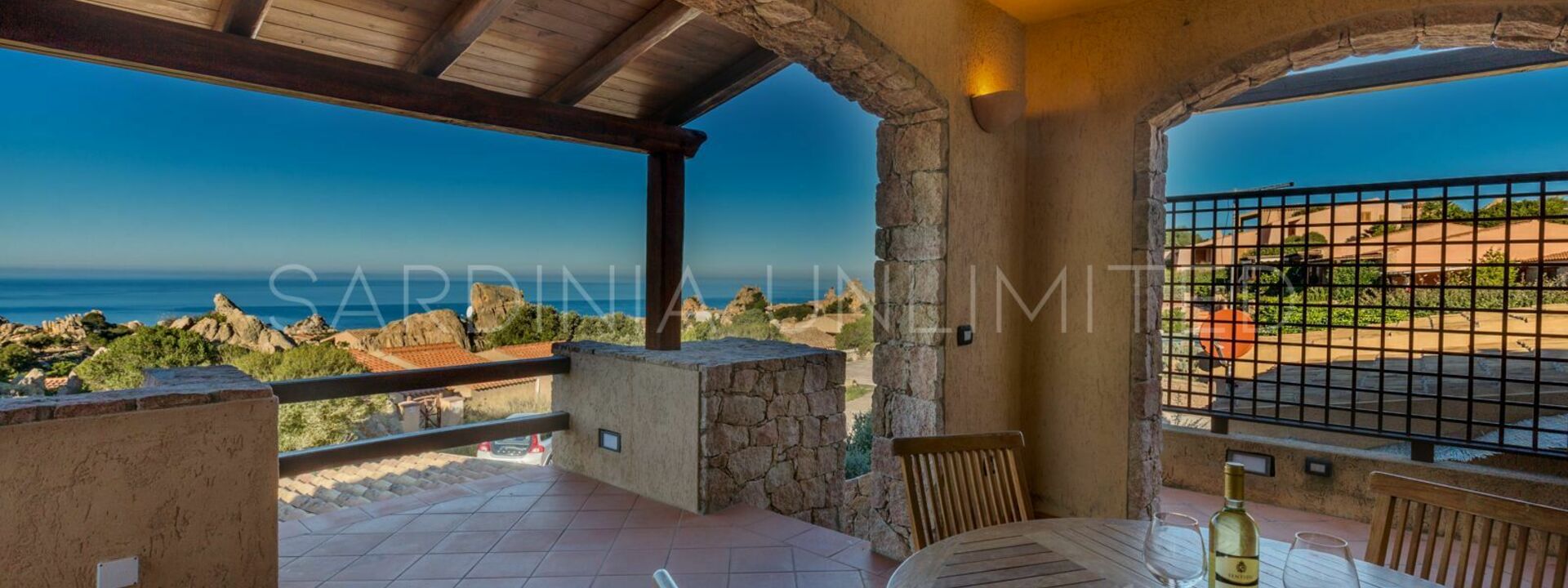 Villa Dimora Del Falco: Balkon / Terrasse / Patio