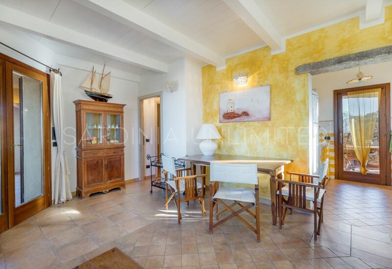 Villa Dimora Del Falco: Esszimmer