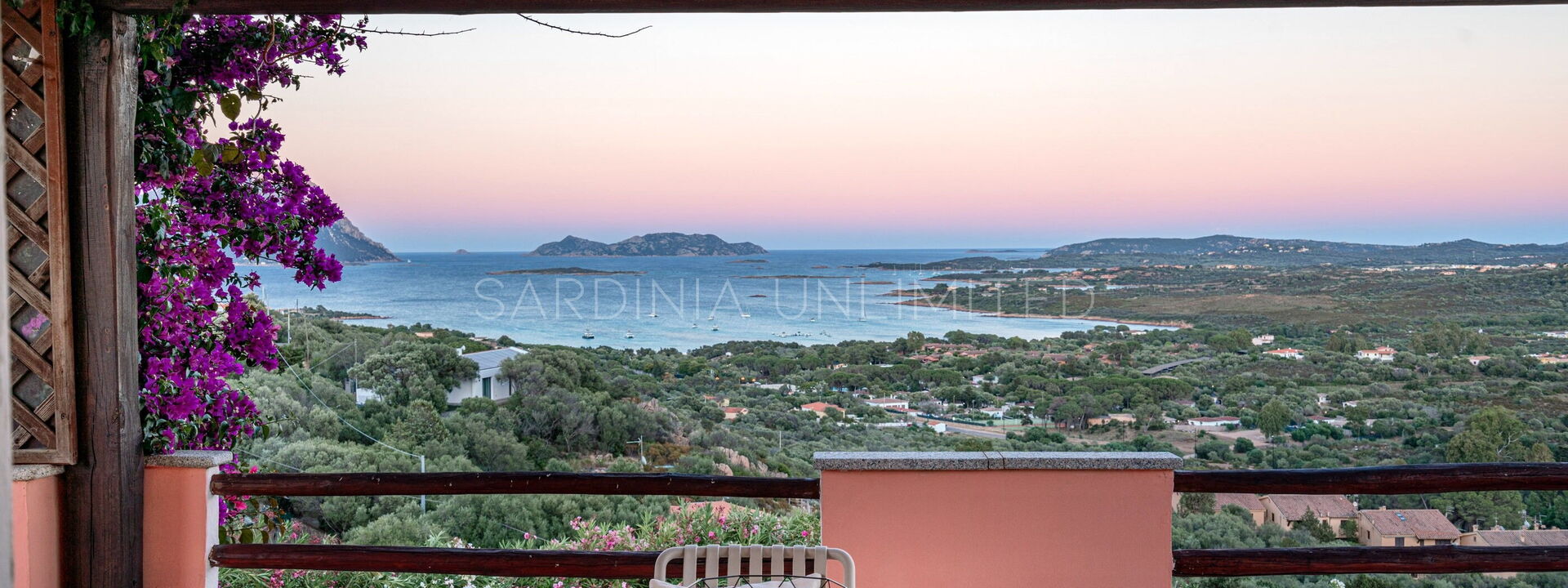 Villa Selene Blu: Balkon / terras / patio, Keer bekeken