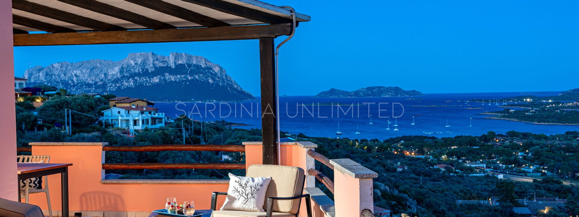 Villa Selene Blu: Balkon / terras / patio, Keer bekeken