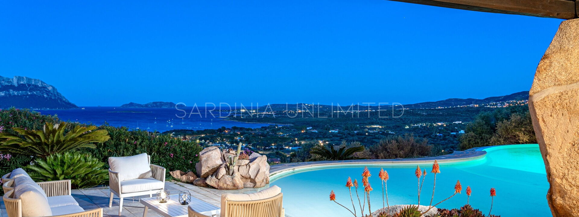 Villa Selene Blu: Keer bekeken, zwembad