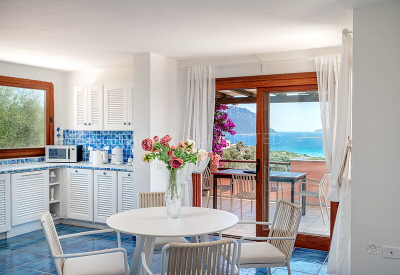 Villa Selene Blu: Dining Room, Kitchen