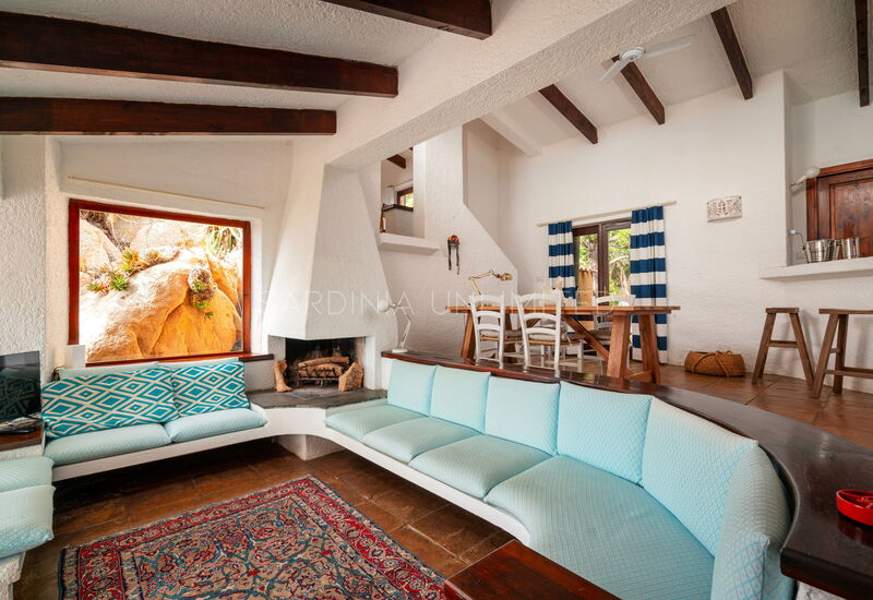 Villa Rocce Incantate: Living Room