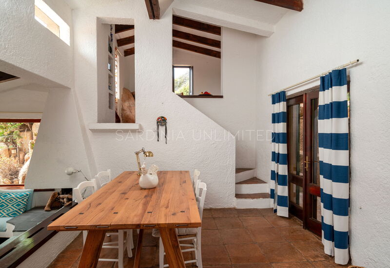 Villa Rocce Incantate: Dining Room, Living Room