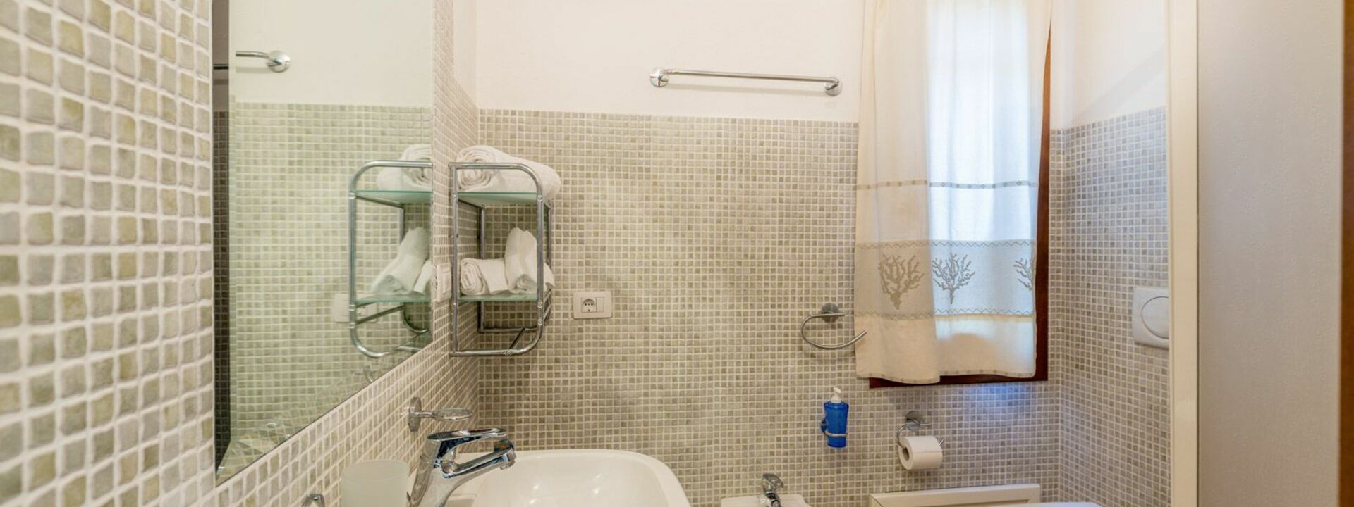 Villa Orchidea: Bathroom