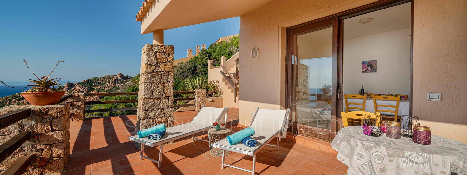 Villetta Paradiso: Balcony / Terrace / Patio, Building Exterior