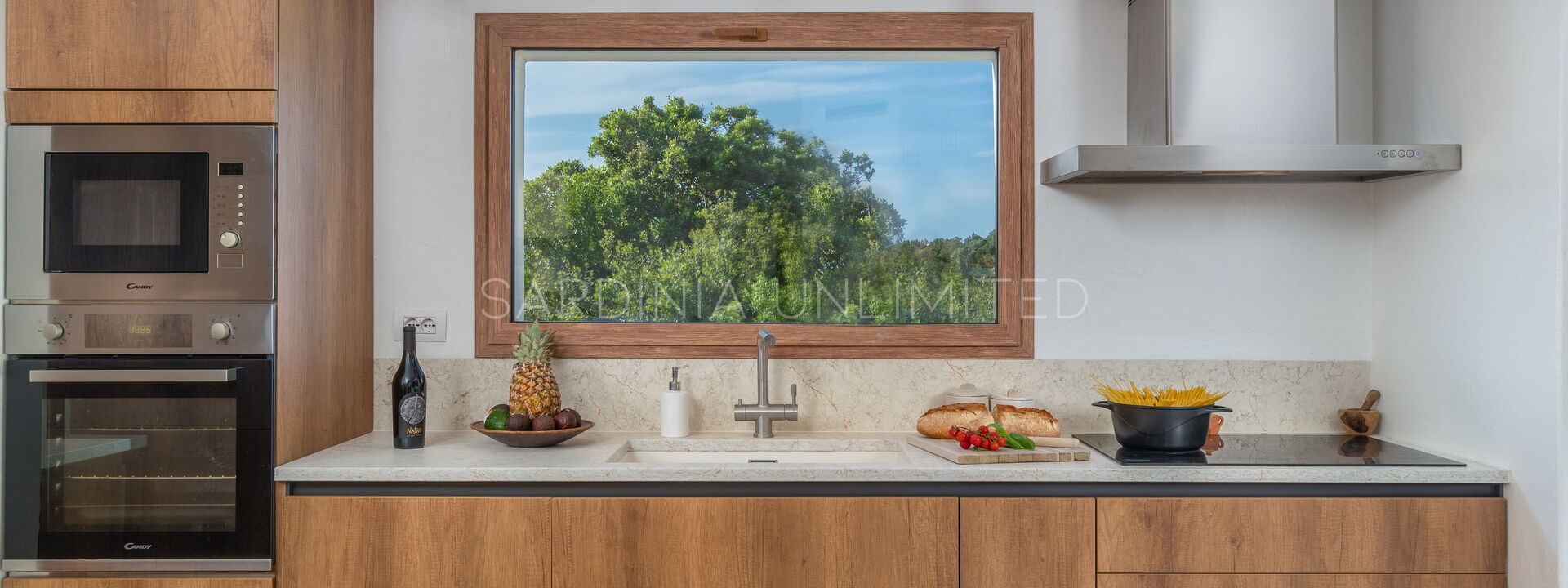 Villa Sardinian Essence