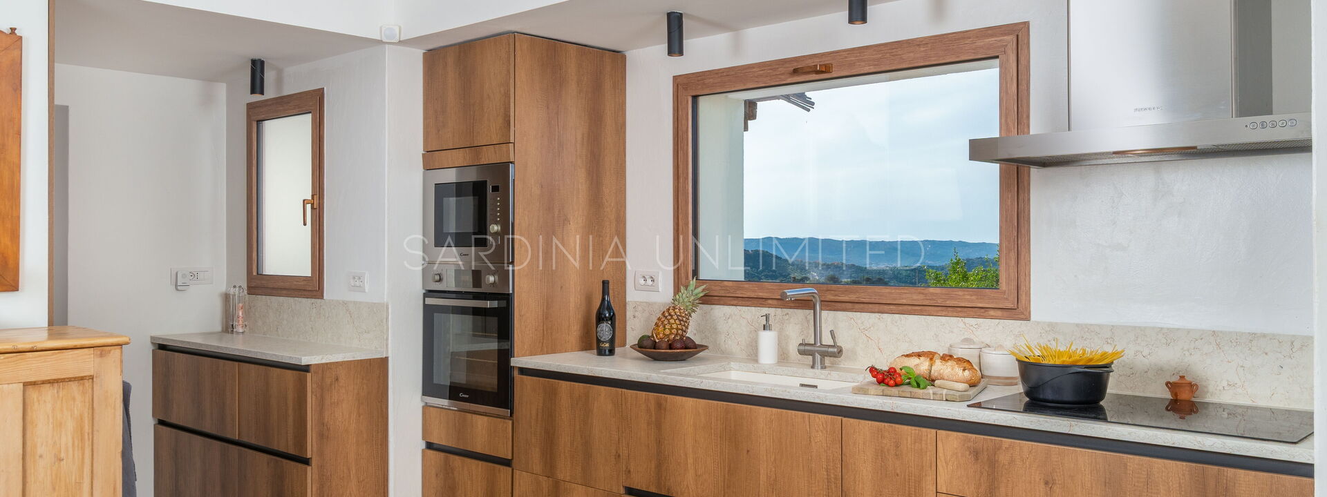Villa Sardinian Essence