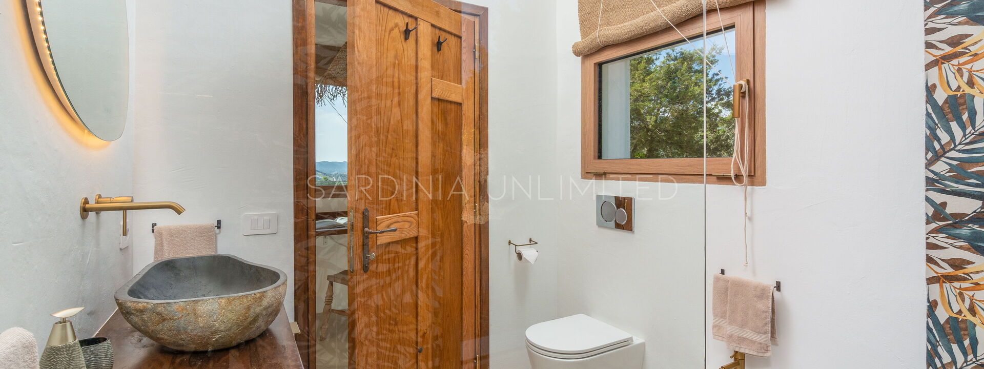 Villa Sardinian Essence