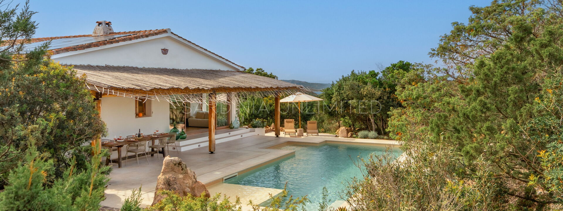 Villa Sardinian Essence