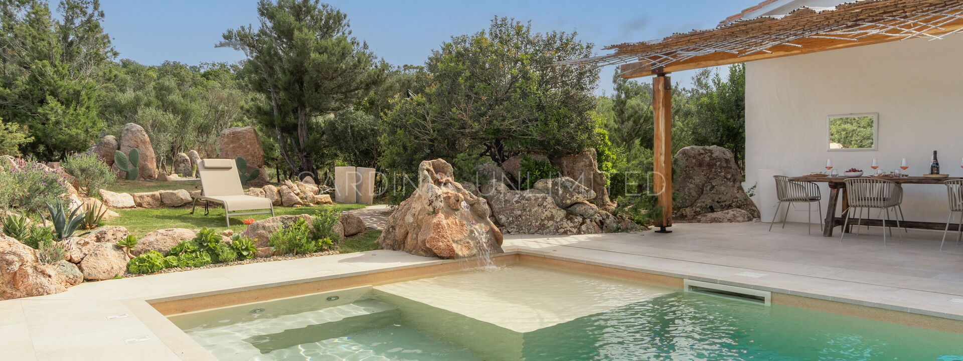 Villa Sardinian Essence