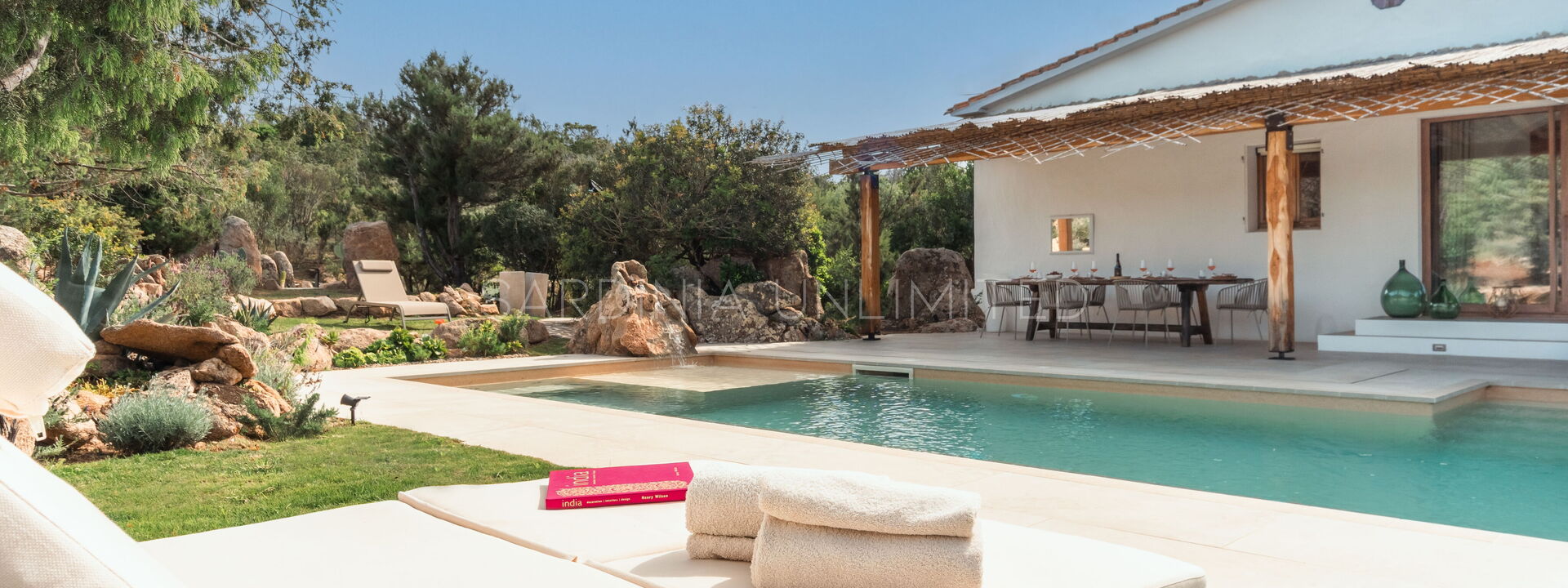 Villa Sardinian Essence