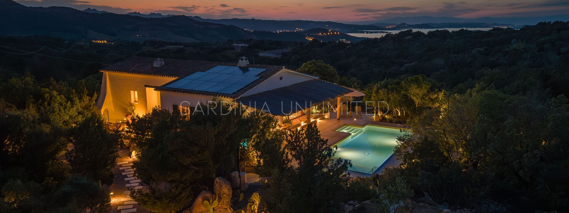 Villa Sardinian Essence
