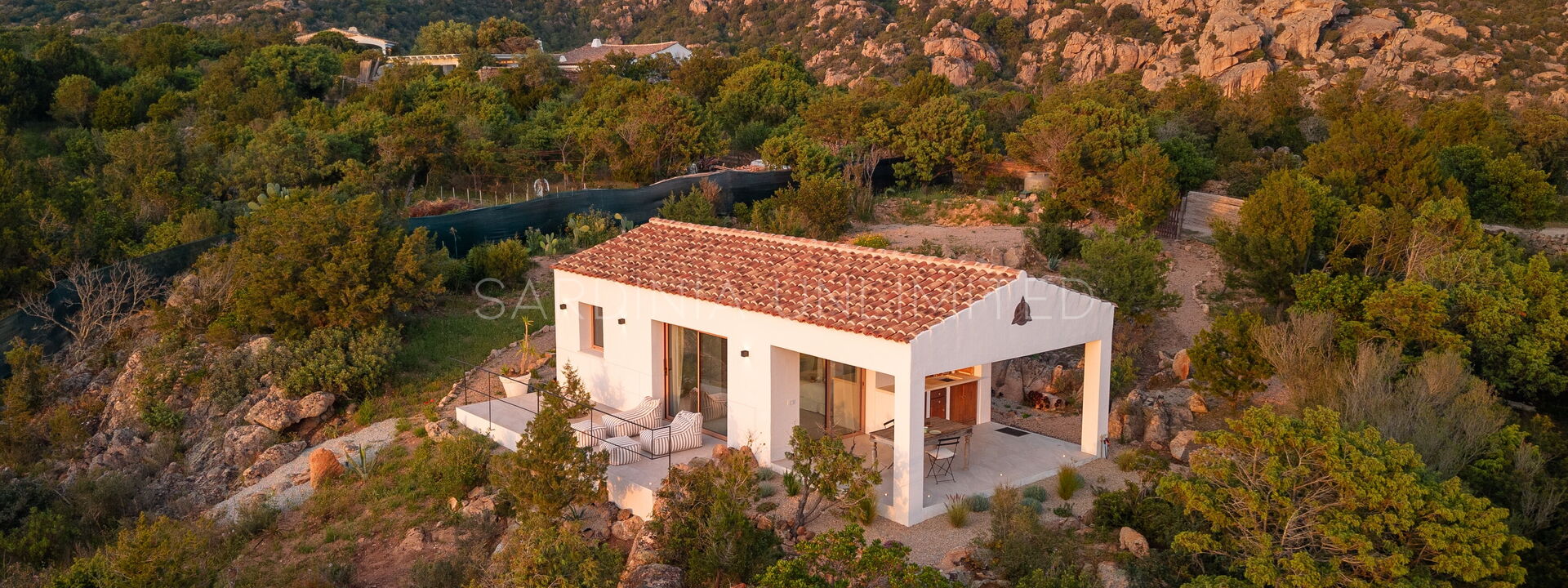Villa Sardinian Essence