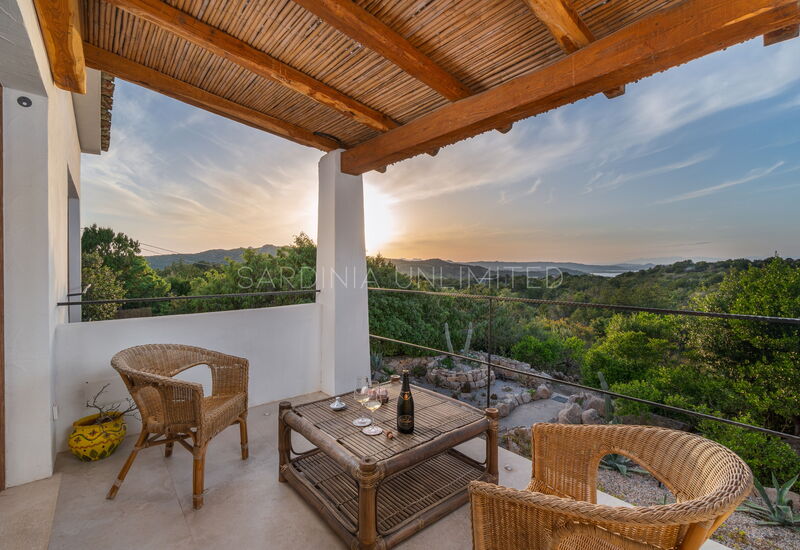 Villa Sardinian Essence