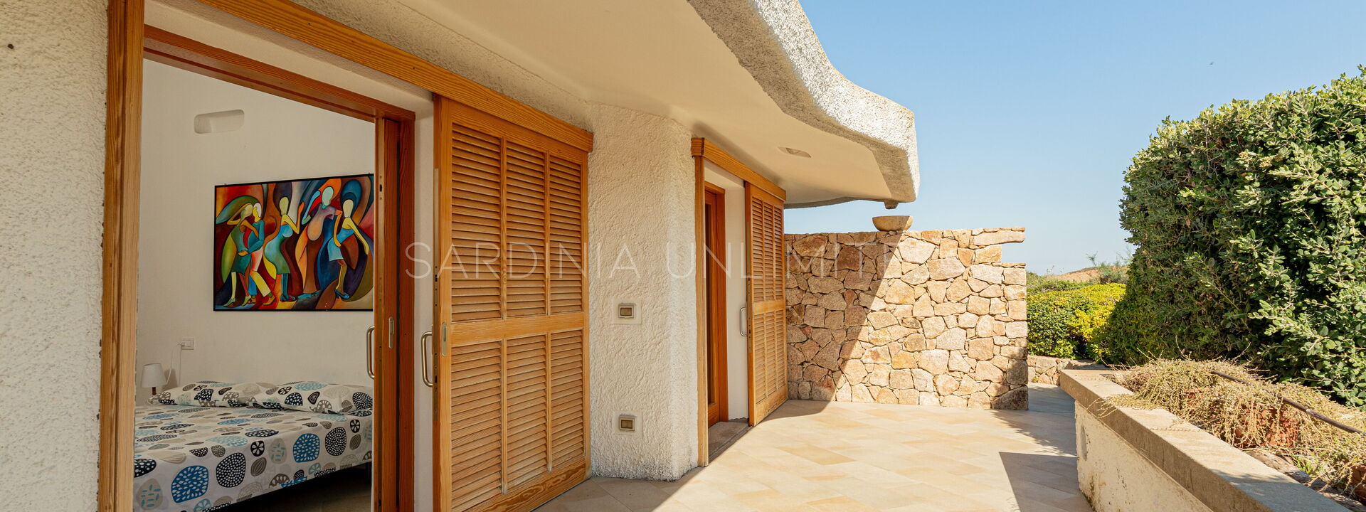 Villa Salt Essence