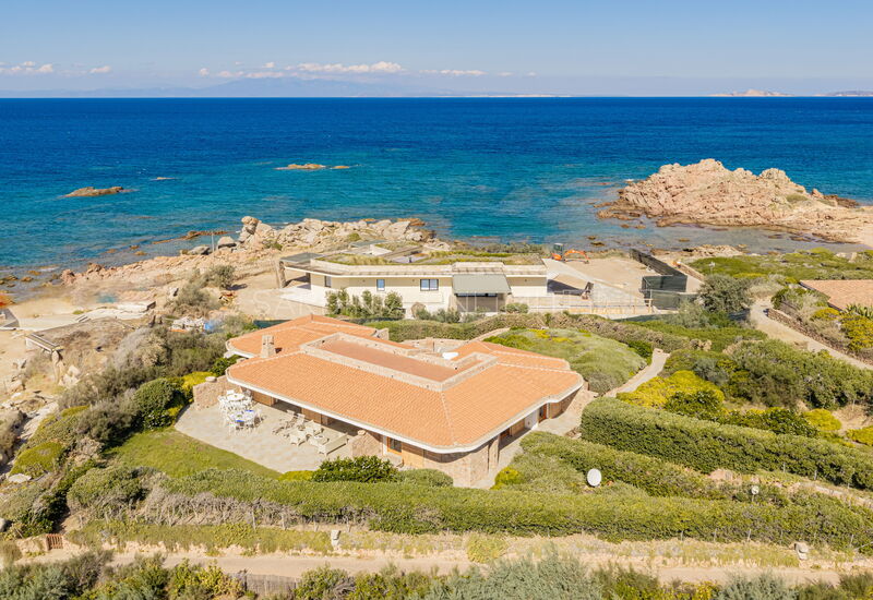Villa Salt Essence