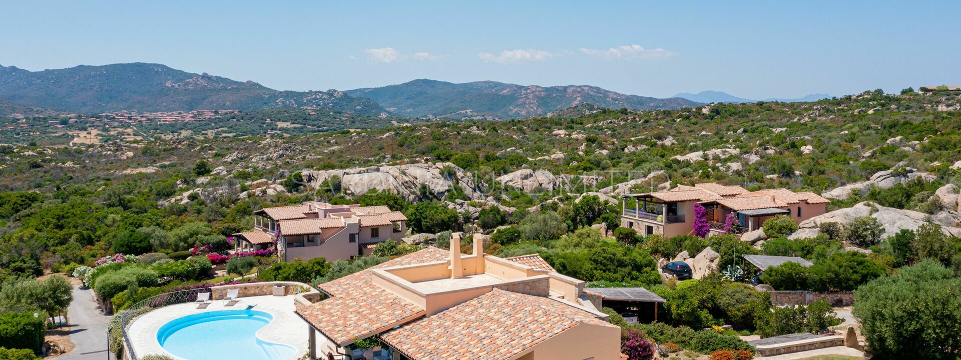 Villa Sa Mola: Buitenkanten, zwembad