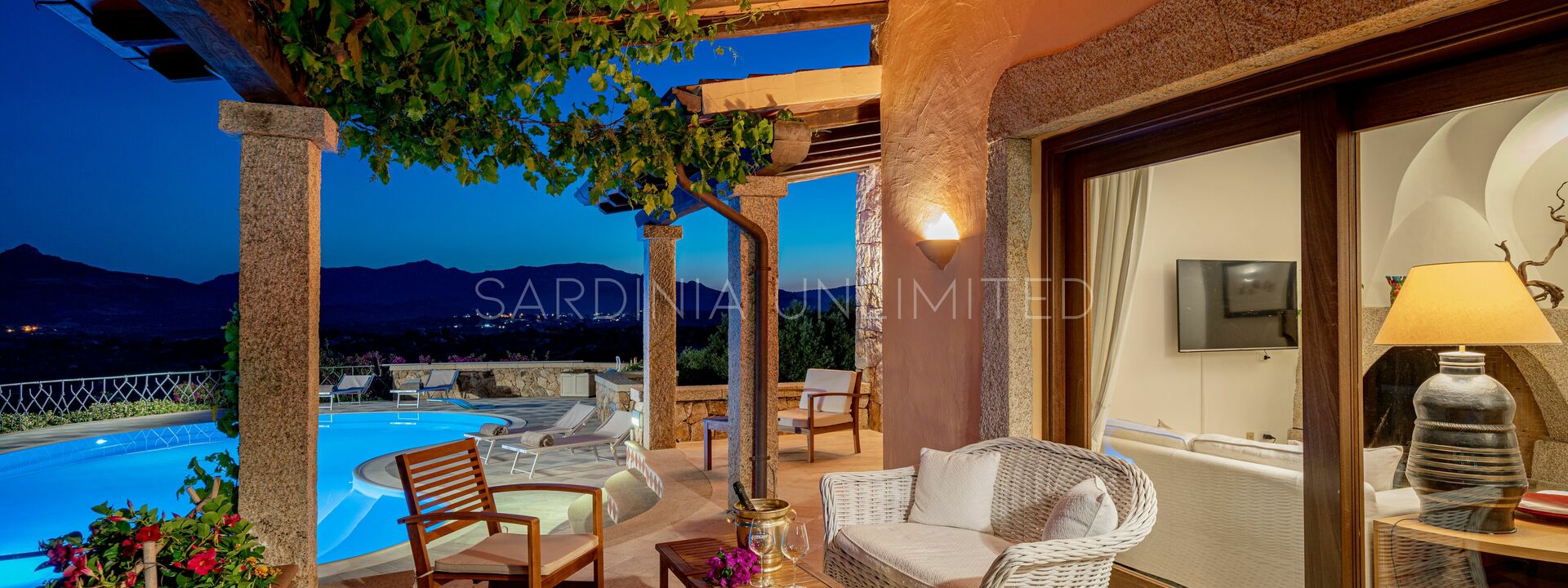 Villa Sa Mola: villa for rent in San Teodoro with veranda and private pool