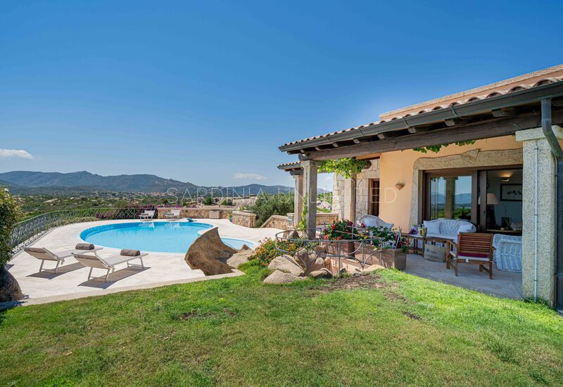 Villa Sa Mola: villa for rent in San Teodoro with private pool