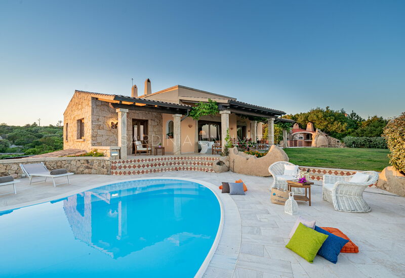 Villa Sa Mola: gorgeous villa in San Teodoro for rent with private pool and sea view