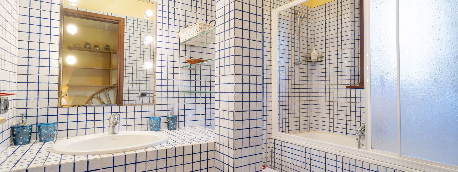 Villa Sogno Indaco: Bad