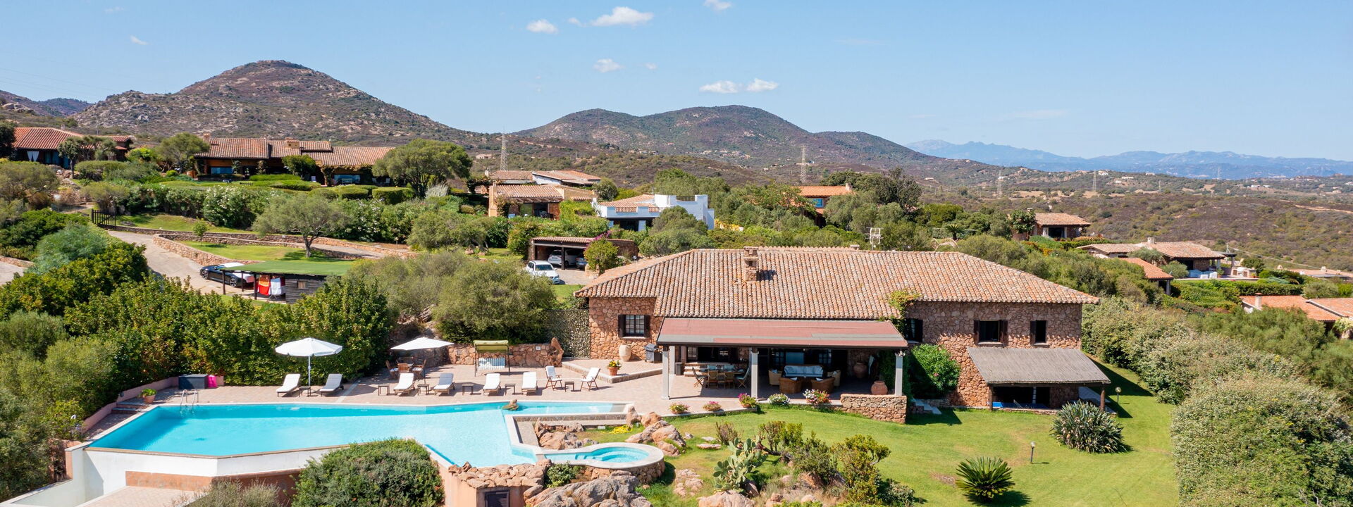 Villa Sogno Indaco: Außen