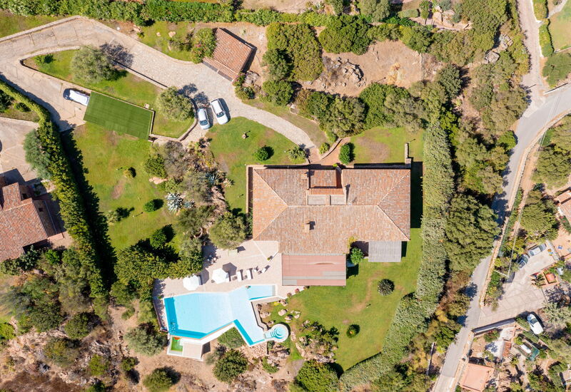 Villa Sogno Indaco: Building Exterior, Scenic View