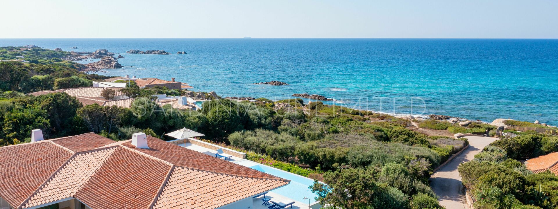 Villa Gloriator: Ansichten, Außen